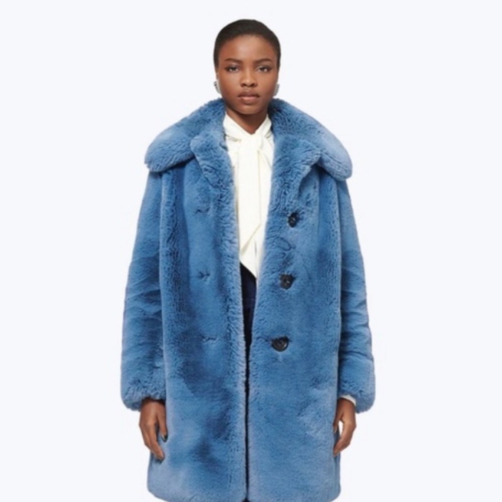 Marc Jacobs blue faux fur coast NEVER WORN with tags on from 2018 runway!